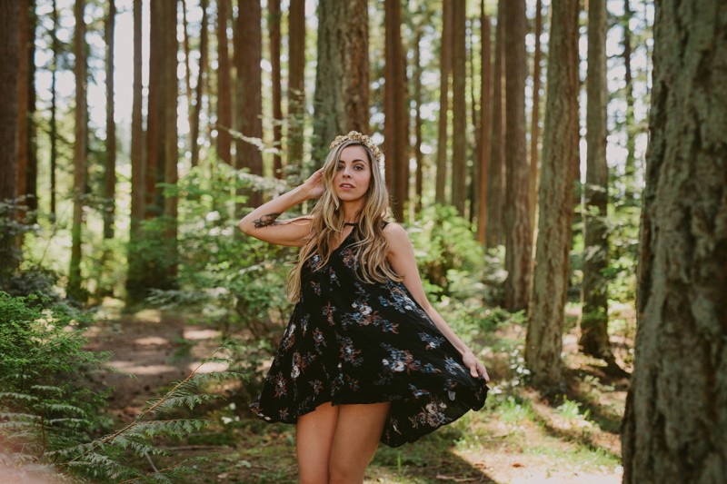 Indie forest portraits, with model in a Free People dress and golden flower crown. 