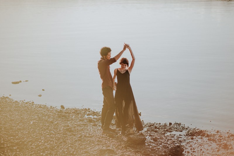 Lovely boho engagement session at sunset, on the Hood Canal in Union, WA. 