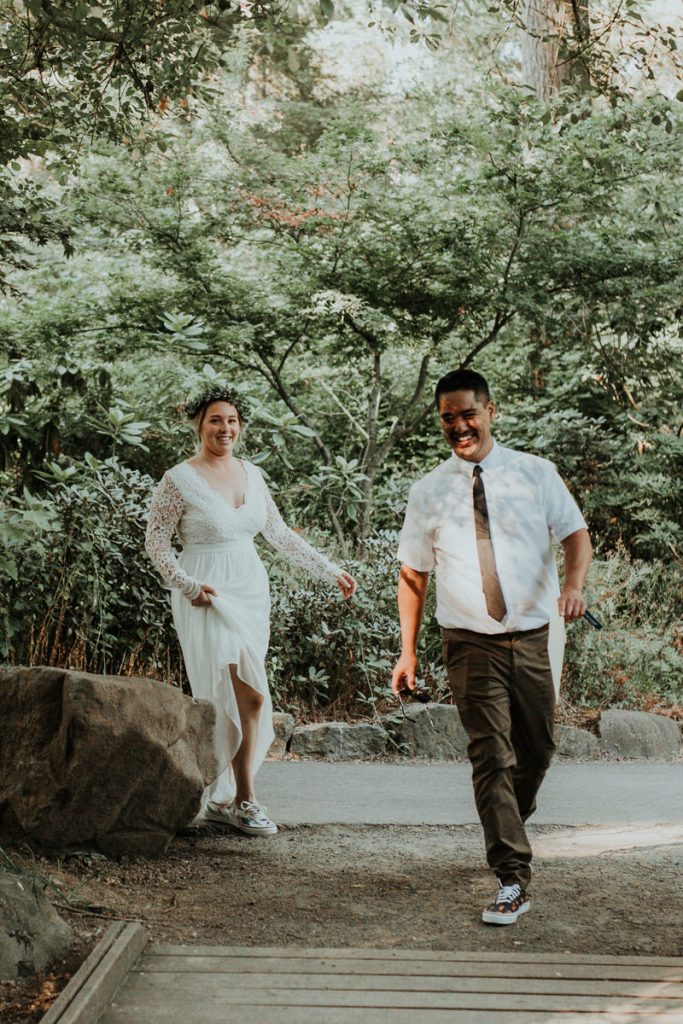 Bride and groom ready to elope in Hillsboro, Oregon.