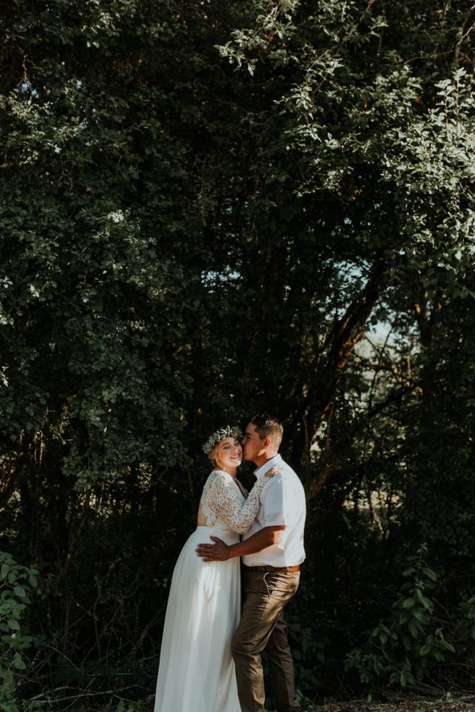 Woodsy summer PNW elopement.