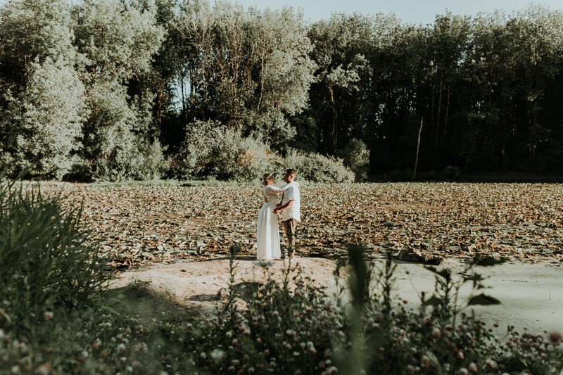 Portland, OR elopement with modern boho bride and groom. 