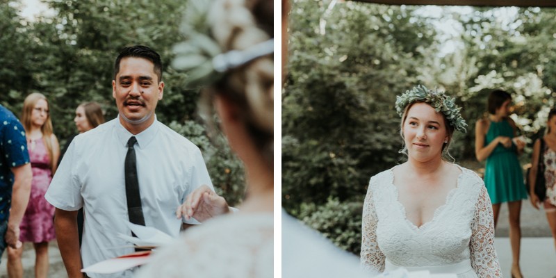 Modern bride and groom elope in a Portland, OR area park. 