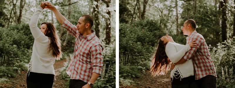 Foresty Kitsap County engagement session | Seattle wedding + elopement photographer Meghann Prouse | www.photomegs.com