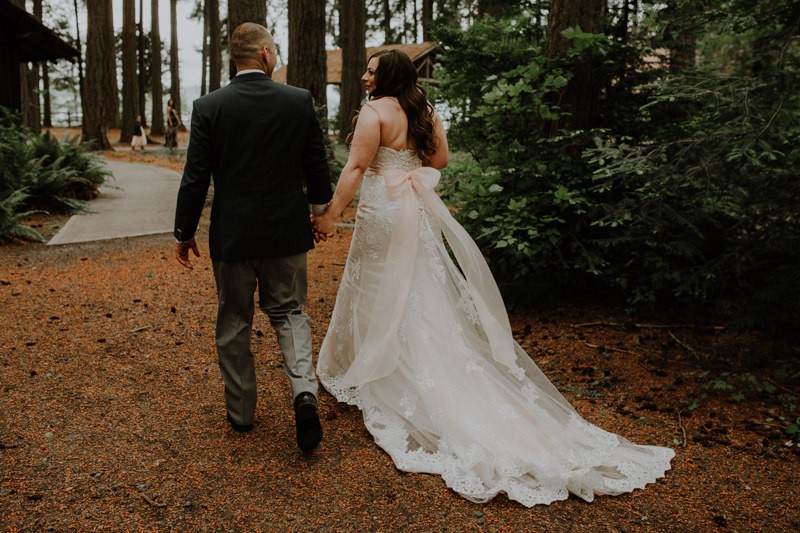 PNW forest bride in a beautiful blush lace gown | Poulsbo wedding + elopement photographer Meghann Prouse | www.photomegs.com