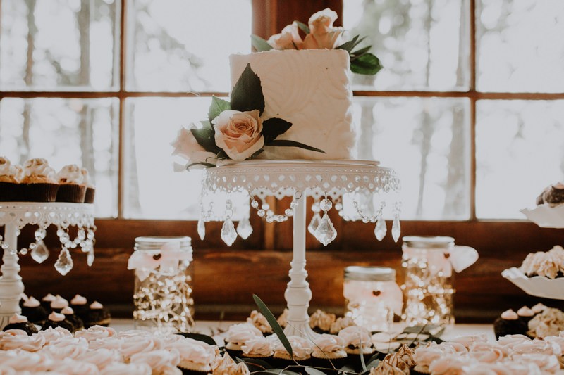 Small square wedding cake on jeweled platter at Poulsbo wedding | Poulsbo wedding + elopement photographer Meghann Prouse | www.photomegs.com