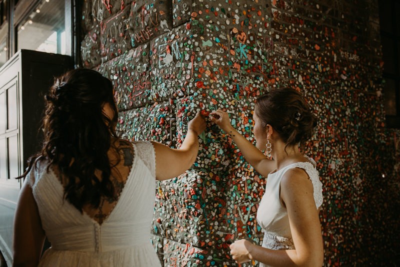 Pike Place Market gum wall wedding photos | Seattle wedding + elopement photographer Meghann Prouse | www.photomegs.com