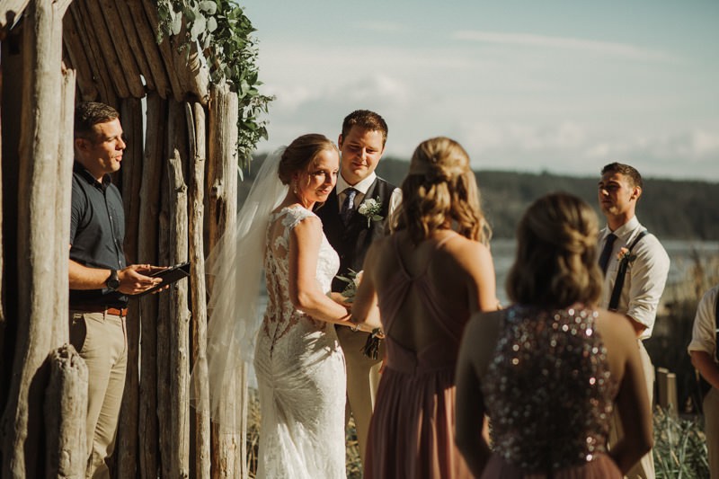 Sunny and intimate beach wedding at The Edgewater House in Olalla, WA | Orcas Island wedding photographer Meghann Prouse | www.photomegs.com