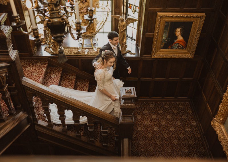 English castle wedding | Destination couples photographer Meghann Prouse | www.photomegs.com