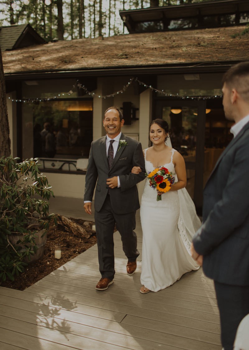 Bride and her father | Northwest Trek wedding day | Seattle wedding photographer
