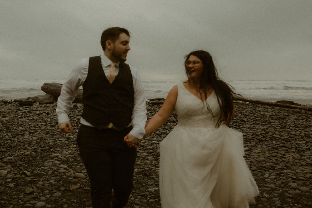 Olympic National Park elopement photography at Ruby Beach. 