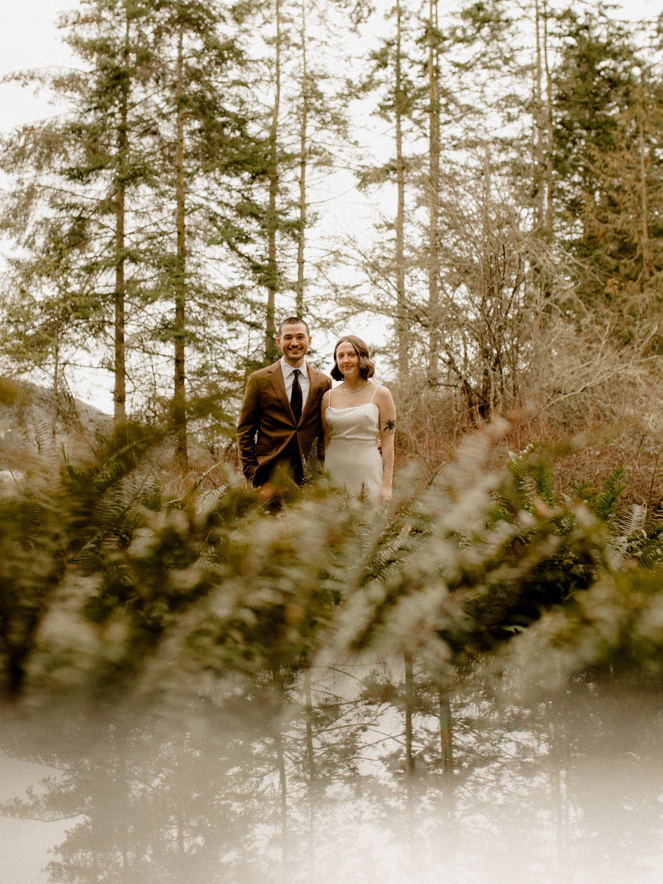 PNW elopement inspiration for easy going people in love. 