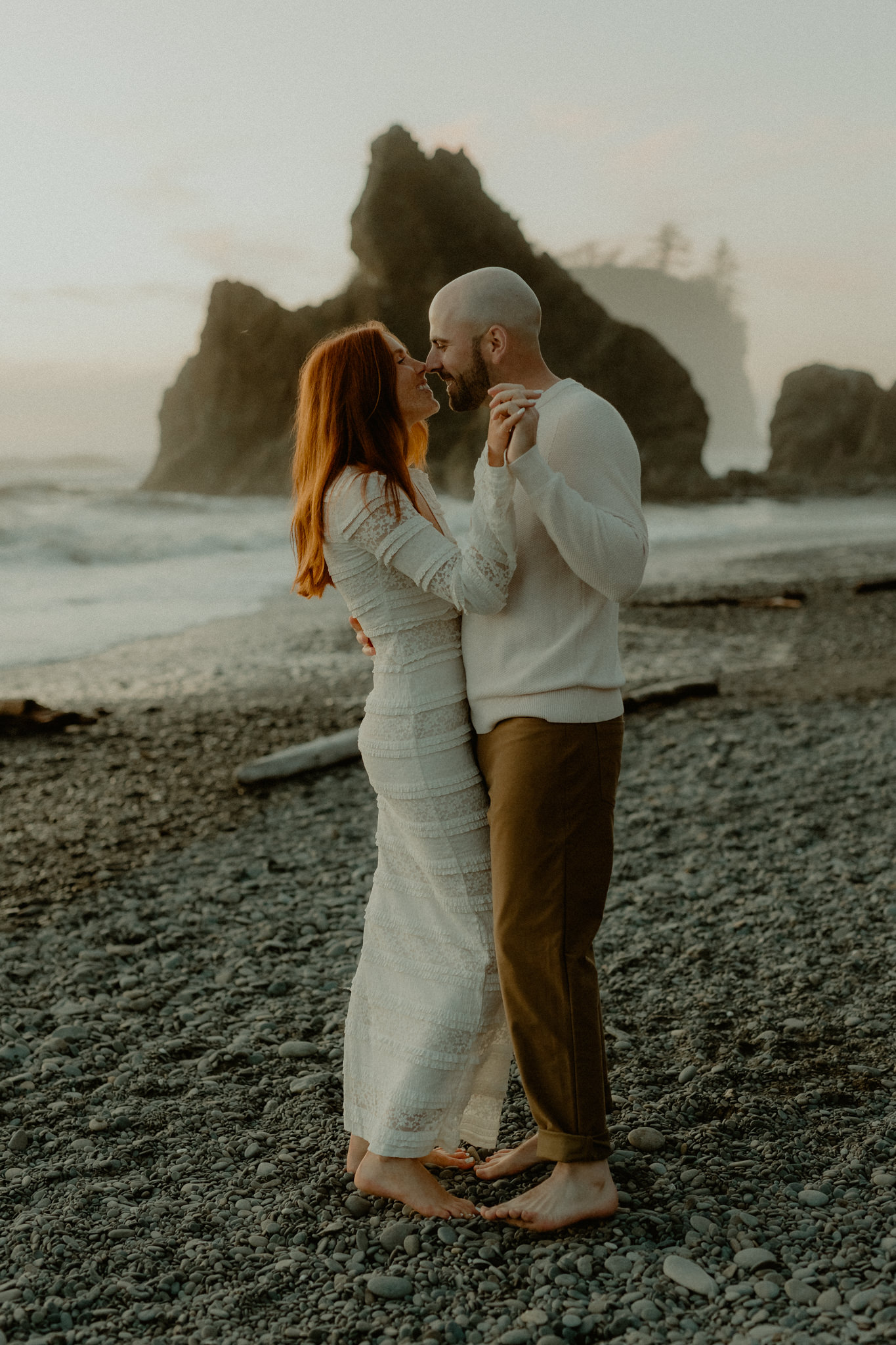 Romantic beach engagement photos at Ruby Beach in Forks Washington